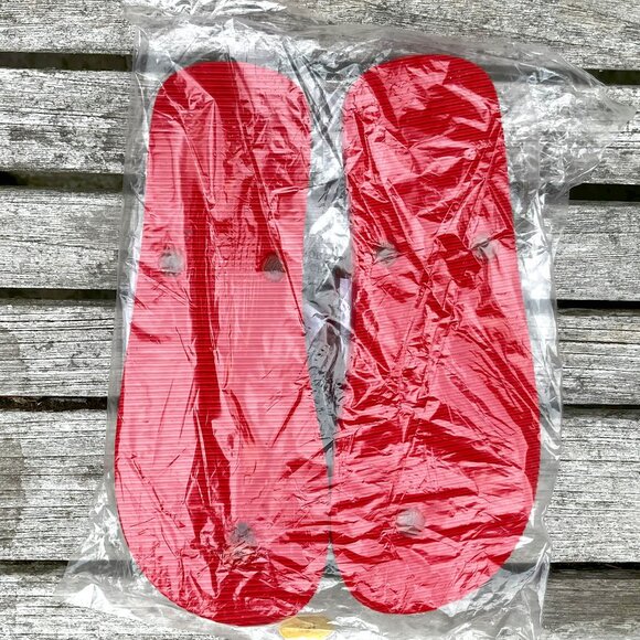 Lancôme Tote with Matching Flip Flops - Picture 10 of 12